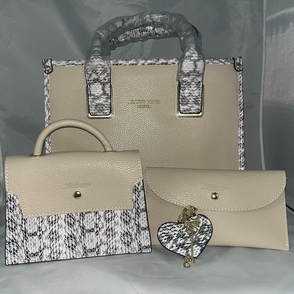 🐍 Luxe Snake Trim 3-Piece Bag Set – Beige Elegance with Gold Accents